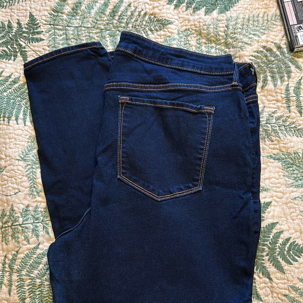 Old Navy Dark Wash Size 18 Skinny Jean